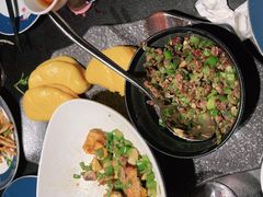 -凤凰湘语·湘粤鲜融(浦东旗舰店)