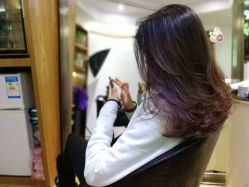 -FRIDAY星期五专业美发沙龙