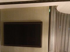 -浅深(世茂滨江精品店)