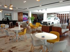 -宁波宝信宝马4S店(江北日湖店)