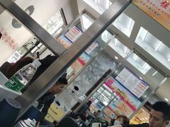-俏夫人(德吉路店)
