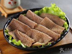 -左庭右院鲜牛肉火锅(金山万达店)
