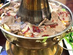 -撒拉人家.酸菜牦牛肉火锅