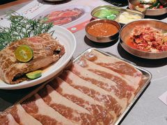-草家酱蟹炭火烤肉店(珲春南路一店)