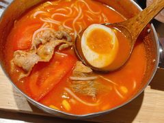 肥牛炼番茄米线-火山屋台(新街口店)