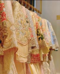 点击看大图 -GRACE KELLY婚纱与礼服(北京店)