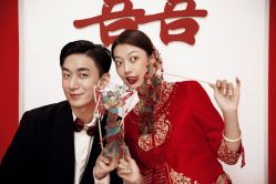 -巴黎时尚婚纱摄影(南汇店)