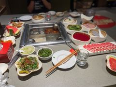 -海底捞火锅(珠影星光城夜宵主题店)