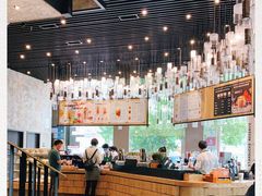-星巴克臻选(湖滨道店)