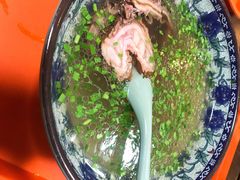 -老新隆牛肉锅贴(新街口店)