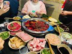 -洞亭火锅(防空洞总店)