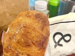 -BUTTERFUL&CREAMOROUS 黄油与面包(三里屯太古里店)