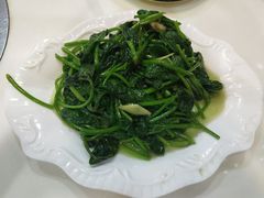-鑫悦楼煎蟹·16年海鲜大排档