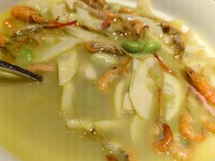 蚕豆河虾煮春笋-新雅(丰盛里店)