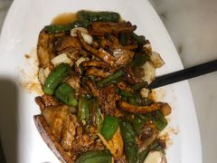 -小菜园新徽菜(镇江丹阳吾悦店)