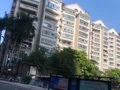 -肯德基(湾畔店)