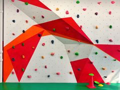 -悦动体能篮球羽毛球网球(三里河店)