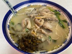 -明呈黄鱼面馆(斜土路店)