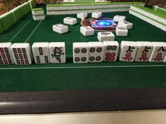 -红河谷晴天别墅轰趴馆