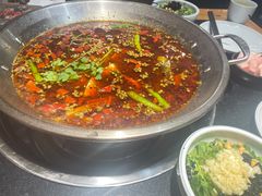 -小饕荟雅安贡椒鱼鲜馆(广福桥店)