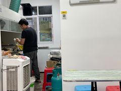 -酒宝荡烧烤(长航局江大路住宅小区店)