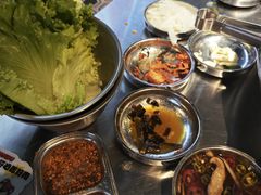 -哈哈碳都·牛肋条无限自助烤肉(宝龙店)