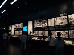 -侵华日军南京大屠杀遇难同胞纪念馆-停车场
