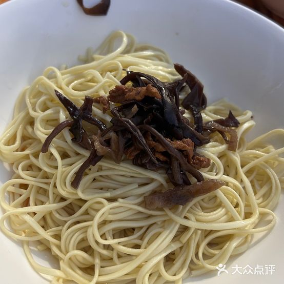 肉菩萨美食基地