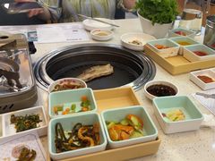 -韩香福烤肉庄园(荣成店)