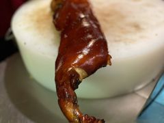 -东方之猪四更烤乳猪(金垦总店)