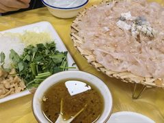 -官塘陈记鱼生·潮汕砂锅粥·牛肉火锅(潮枫路总店)