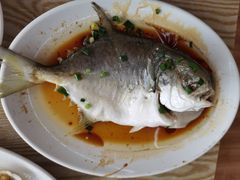 -红月湾海鲜饭店•沙滩海景(双月湾店)
