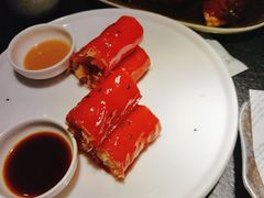 -蝴蝶里·粤菜·点心(滨江龙湖店)