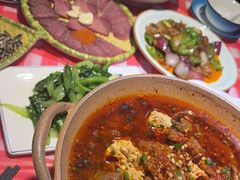 -阆辣荟餐饮(老味道8年·古城店)