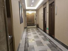 -凤栖酒店