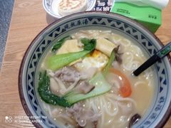 -蒙自源米线大王(东莞虎门印象店)