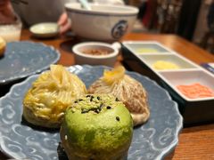 -鑫震源·苏式大虾生煎(山塘街店)