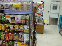 -全家便利店(杭州龙翔桥地铁站店)
