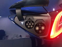 -TESLA 特斯拉(北京南四环中路特斯拉中心)