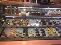 -樱花糕坊(凯德广场店)