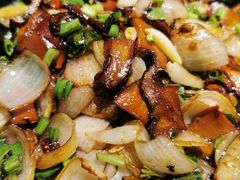 包烧野生牛肝菌-云海肴·汽锅鸡·云南菜(高德置地店)