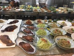 -宝燕海货工场(长江国际店)