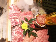 -铭牛烧肉·和牛海鲜自助(高新月牙湖店)