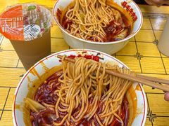 -易毛特色牛肉面(解放碑步行街店)