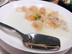 -香港百合居(LCM置汇旭辉广场店)