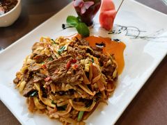 -湖泉水云间餐厅·弥勒地道菜(B座店)