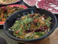 -沸炉重庆老火锅(军事博物馆店)