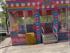 -新田360广场(上海华侨城店)