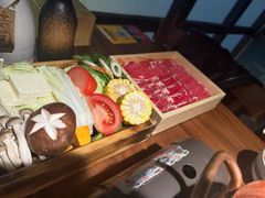 -满满初牛·炭烧牛肉专门店(国大店)