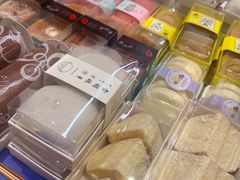 -顶东面包花园·生日蛋糕(香榭丽店)